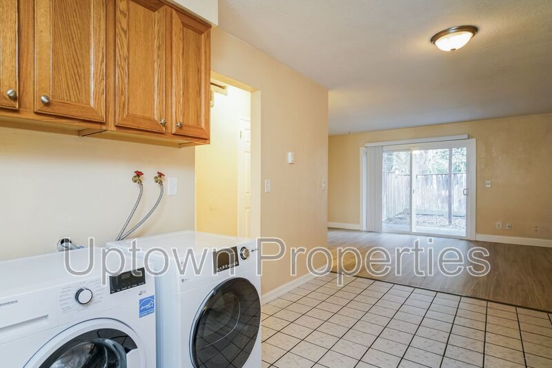 Available 2BR/1.5BATH Apartment in Beaverton! **100% OFF March's rent! property image