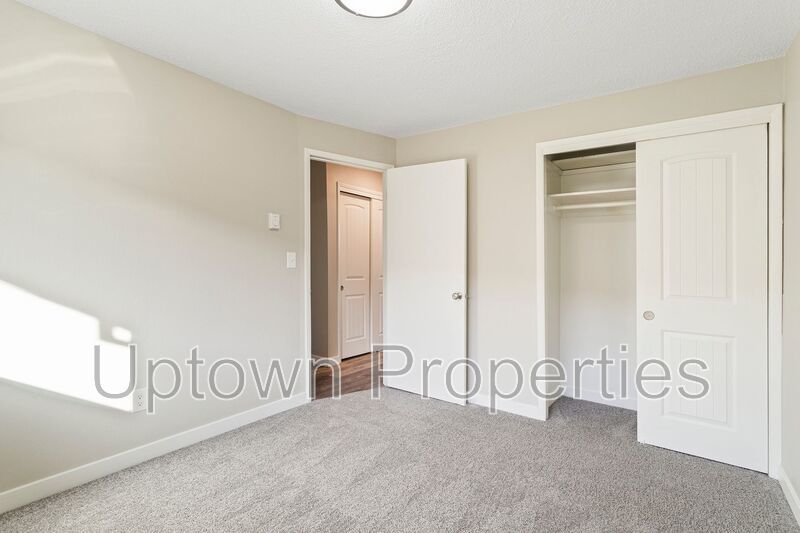 Ground Floor Single Story 2BR/1BTH in  Meadow Brook Village + W/D Included + All pets welcome! property image