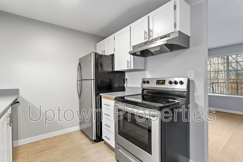 Charming 1-Bedroom Apartment in North St. Johns! property image