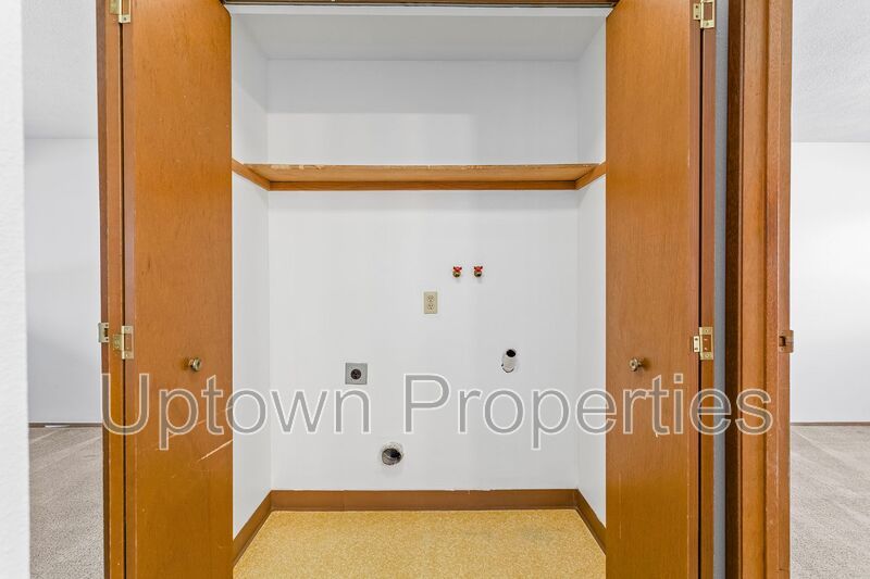 2BR/1.5Bath Apartment in Beaverton + Washer/Dryer Hookups **100% OFF March's Rent! property image