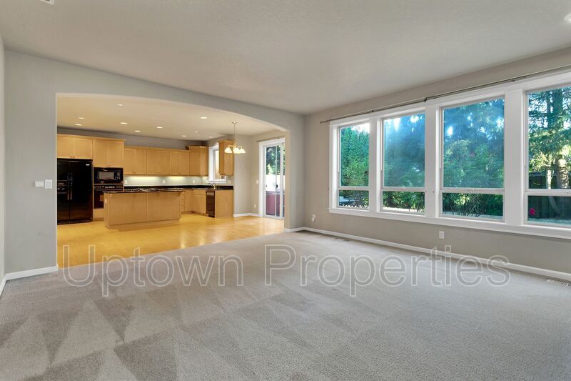 Fabulous 4BD/2.5BTH/2-Car Garage Renaissance Home in Rock Creek / Bethany area property image