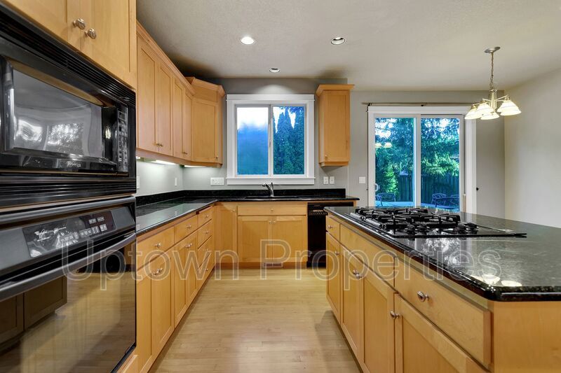 Fabulous 4BD/2.5BTH/2-Car Garage Renaissance Home in Rock Creek / Bethany area property image