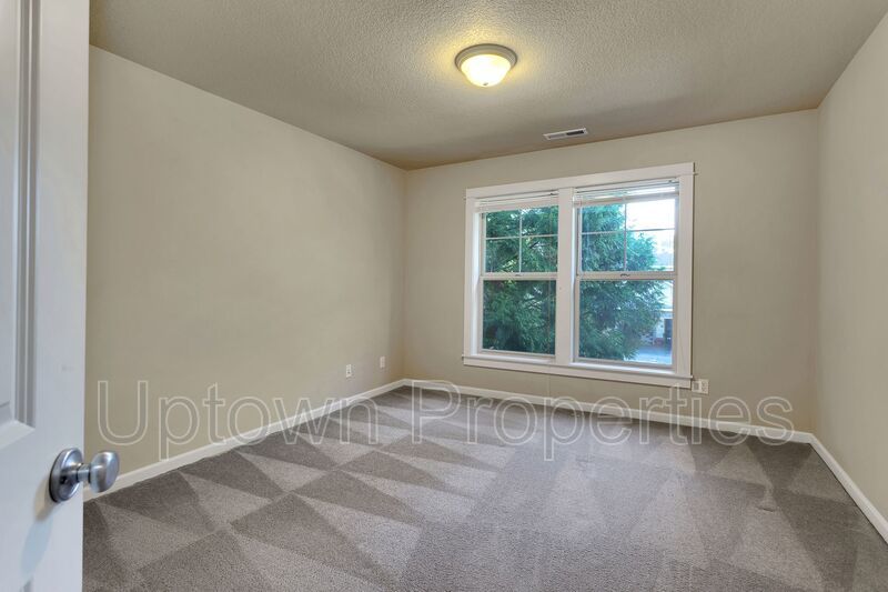 Fabulous 4BD/2.5BTH/2-Car Garage Renaissance Home in Rock Creek / Bethany area property image