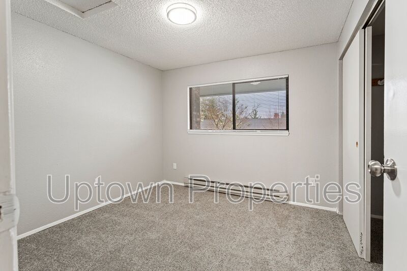 Top Floor Renovated 2BR/1.5Bath + W/D + Carport + Large Private Deck Included! property image