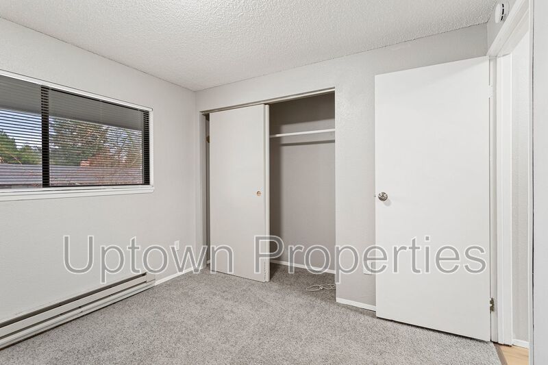 Top Floor Renovated 2BR/1.5Bath + W/D + Carport + Large Private Deck Included! property image