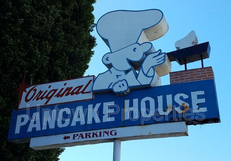 2BD/1BTH Ground Floor + Off Street Parking Included near PCC! **FREE First Month's Rent** property image