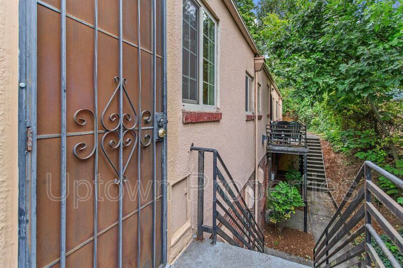 Cozy 1BD/1BTH Vintage Montavilla Charmer! property image