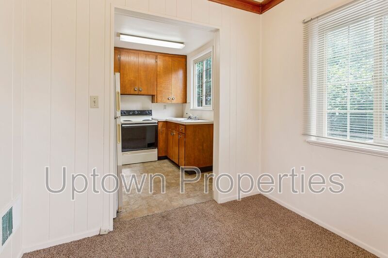 Cozy 1BD/1BTH Vintage Montavilla Charmer! property image