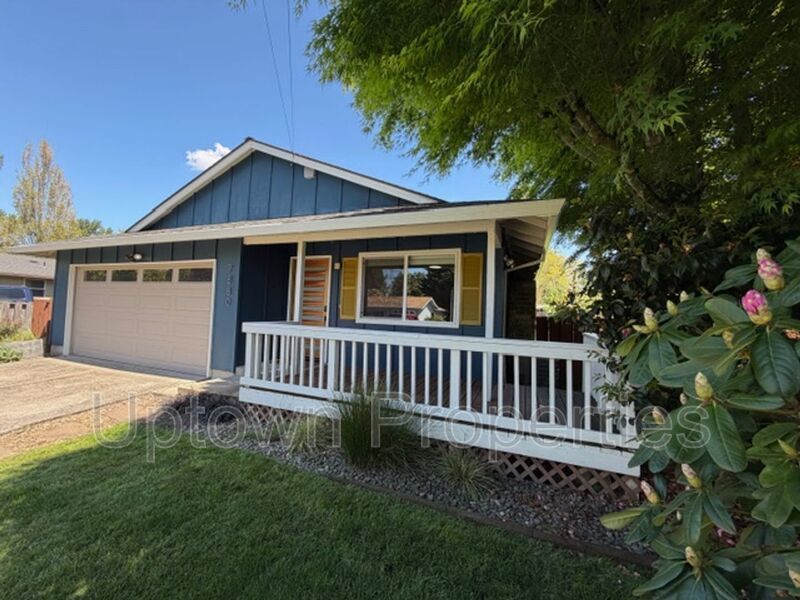 Charming Single-Level Retreat Near Multnomah Village – 3BR Home with Garage, RV Parking & Covered Outdoor Living property image