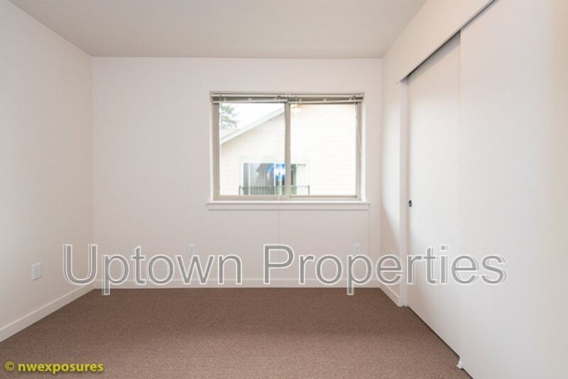 Spacious NEW Construction 925 sq ft 2 bed 1 bath W/D included property image