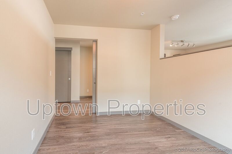 1BR Loft in  New Complex Near Willamette Park property image
