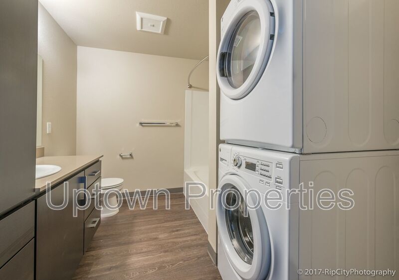 1BR Loft in  New Complex Near Willamette Park property image