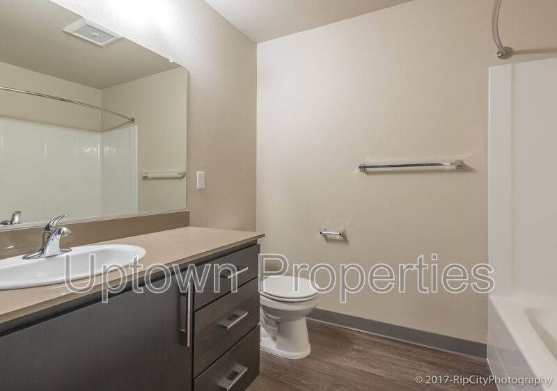 1BR Loft in  New Complex Near Willamette Park property image