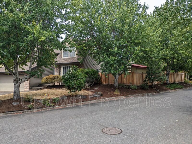 3BD| 2.5 BTH 2 Car Garage + Central Air + W/D + Fenced Yard in the Garden Home neighborhood! property image