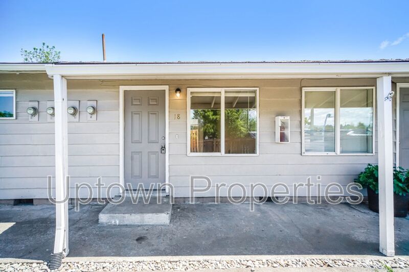 Cozy 1 BD/1 BTH Single Story  + Private Patio + Fenced Yard + W/D Hookups property image