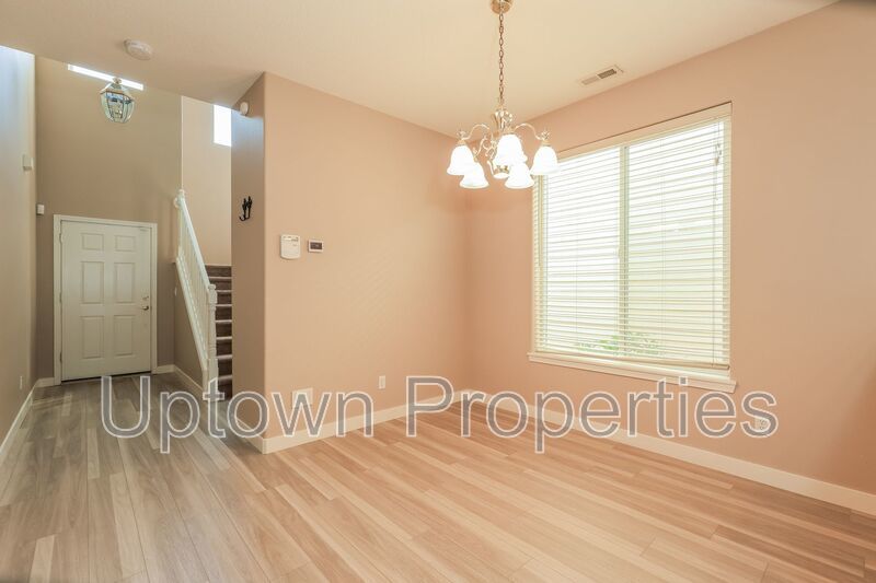 Progress Ridge 3 bed 2.5 bath + 1 -Car Garage + A/C + Fenced Yard property image