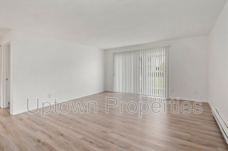Reduced Deposit + $1000 FREE RENT+ Top Floor 2BR/1BATH w/Large balcony! property image