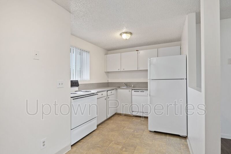 **$500 FREE RENT** Updated Apartment in Cedar Mill 1BD/1BTH property image