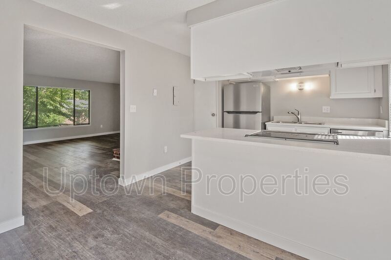Remodeled 2 Bedroom / 1.5 Bathroom Apartment in Beaverton! property image