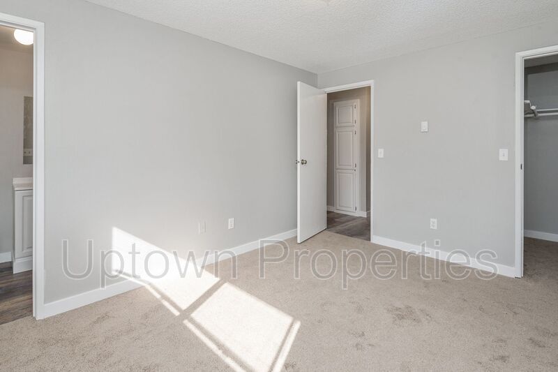 Remodeled 2 Bedroom / 1.5 Bathroom Apartment in Beaverton! property image