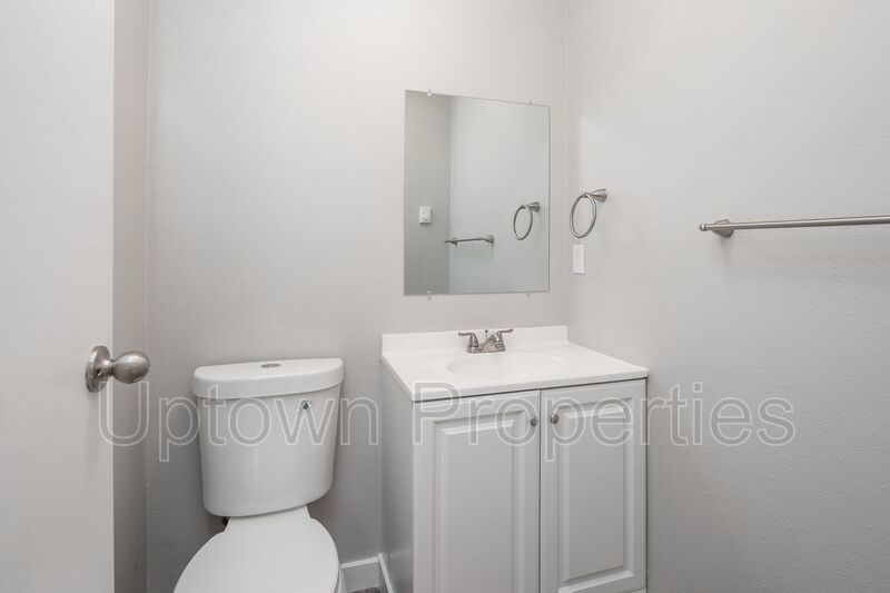Remodeled 2 Bedroom / 1.5 Bathroom Apartment in Beaverton! property image