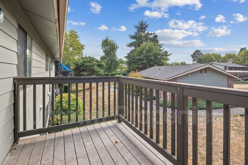 Remodeled 2 Bedroom / 1.5 Bathroom Apartment in Beaverton! property image