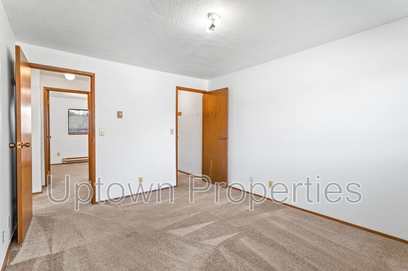 Charming Vintage 2BR/1.5Bath + W/D Hookups + Reduced Security Deposit property image