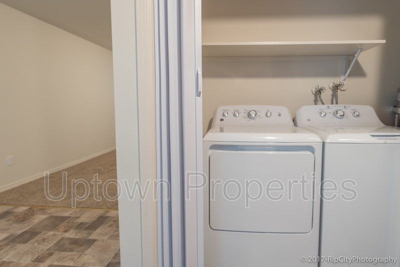 2 Bed 1 Bath Townhome Back Corner Unit + W/D Included + Huge Balcony + Parking Included! property image