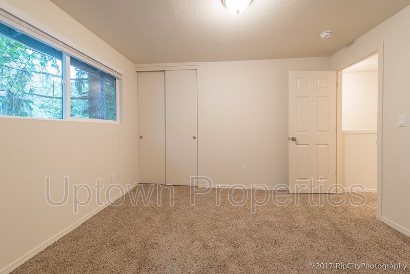 2 Bed 1 Bath Townhome Back Corner Unit + W/D Included + Huge Balcony + Parking Included! property image