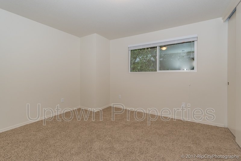 2 Bed 1 Bath Townhome Back Corner Unit + W/D Included + Huge Balcony + Parking Included! property image