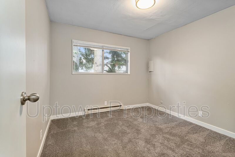 Renovated 2BD near Powell Park! property image