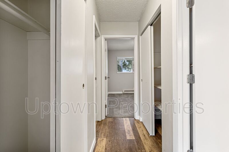 Renovated 2BD near Powell Park! property image
