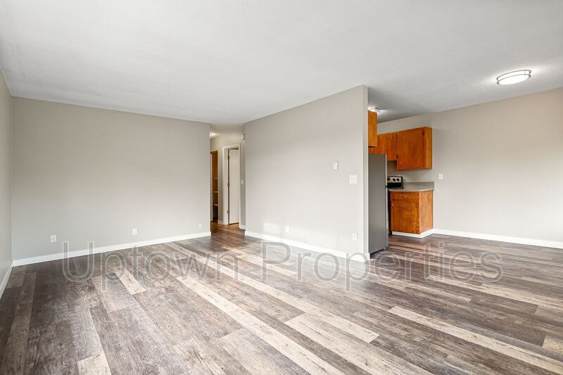 Renovated 2BD near Powell Park! property image