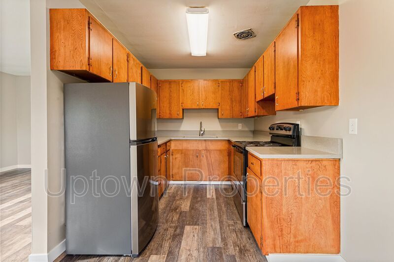 Renovated 2BD near Powell Park! property image