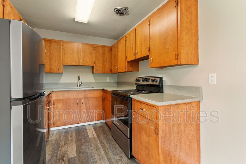 Renovated 2BD near Powell Park! property image