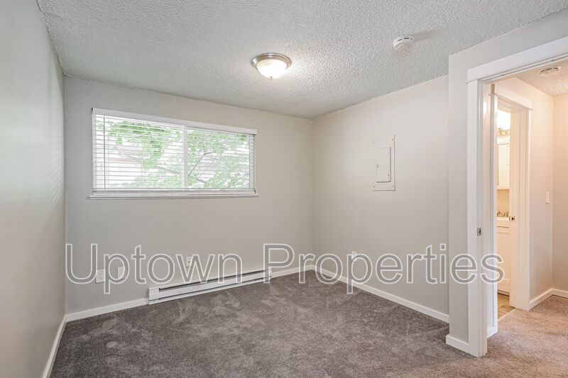 2BD/1BA Townhome + Washer/Dryer In Unit + Parking Included! + Huge Balcony + Newly Renovated property image