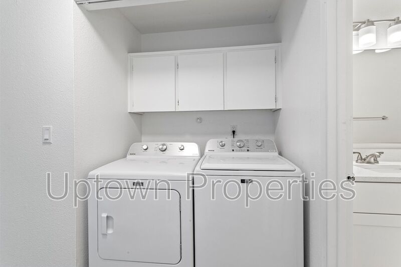 Fully Renovated Upstairs 2-bedroom/1-bath with Washer and Dryer in unit! property image