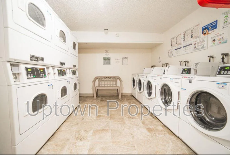 Updated 1 bed 1 bath + Parking Included + Laundry On Site + $500 Deposit** property image