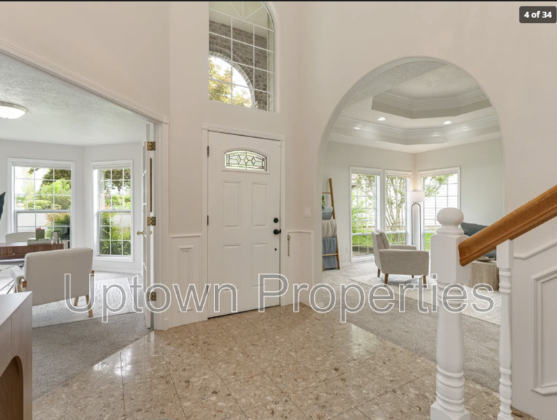 Elmonica Luxury! 4BD/3BTH w/ 3-Car Garage + A/C + Oversized Backyard + Pets Welcome! property image