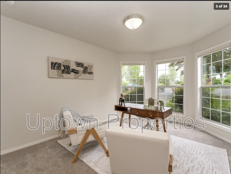 Elmonica Luxury! 4BD/3BTH w/ 3-Car Garage + A/C + Oversized Backyard + Pets Welcome! property image