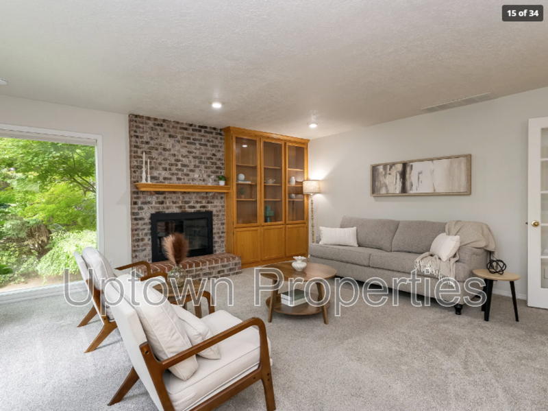 Elmonica Luxury! 4BD/3BTH w/ 3-Car Garage + A/C + Oversized Backyard + Pets Welcome! property image