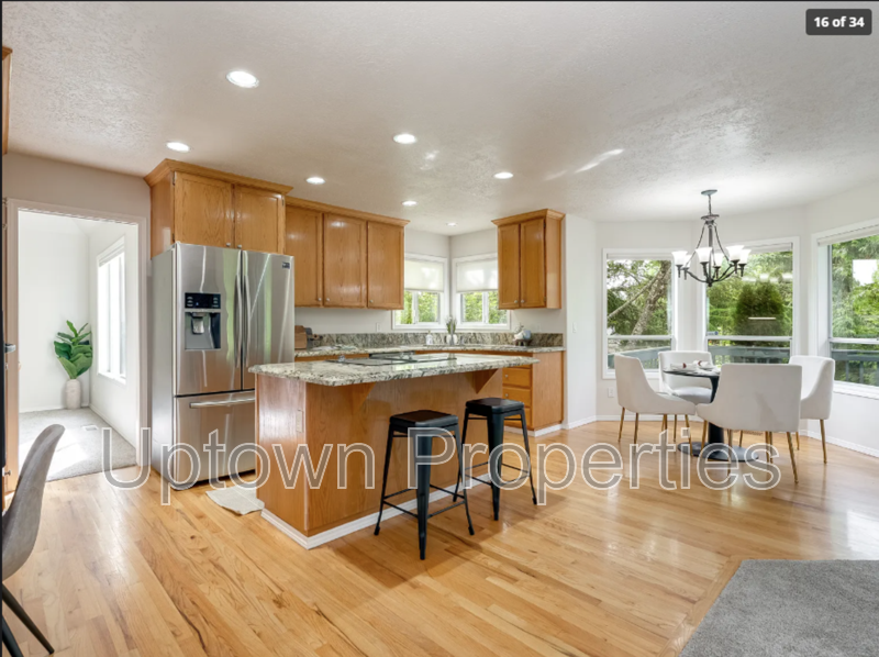 Elmonica Luxury! 4BD/3BTH w/ 3-Car Garage + A/C + Oversized Backyard + Pets Welcome! property image
