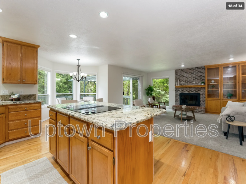 Elmonica Luxury! 4BD/3BTH w/ 3-Car Garage + A/C + Oversized Backyard + Pets Welcome! property image