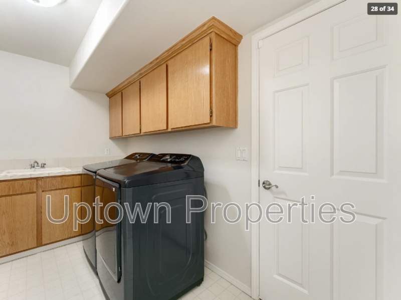 Elmonica Luxury! 4BD/3BTH w/ 3-Car Garage + A/C + Oversized Backyard + Pets Welcome! property image