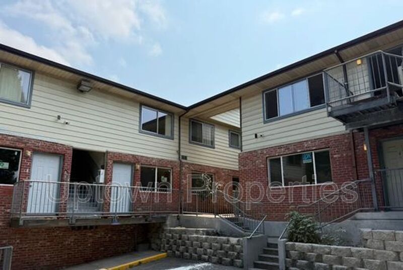Renovated 2-Bed/1-Bath with Parking & On-Site Laundry property image