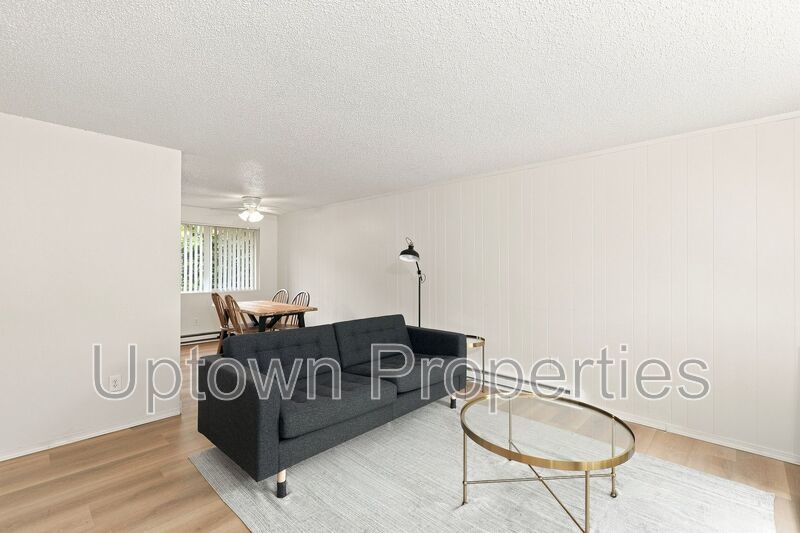 FURNISHED 3 bed 1 bath + Short Term Options Available + Laundry Onsite property image