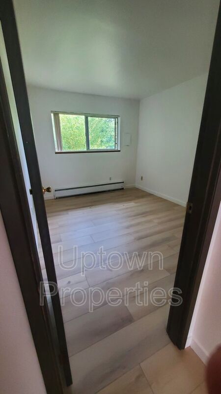 Renovated 2 bed 1 bath + Wood Floors + Assigned Parking! property image
