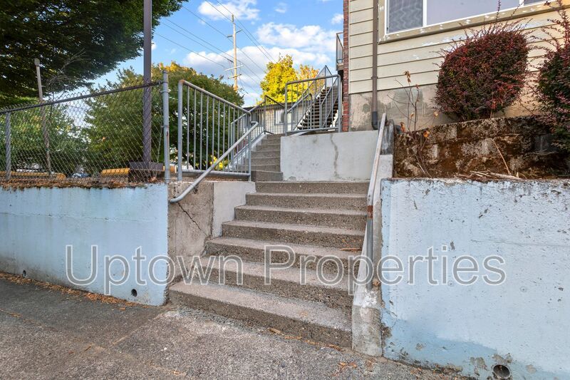 Renovated Top Floor 2 bed 1 bath  + Wood Floors + Parking Included property image
