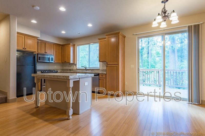 3 bed 2.5 bath + 2 Car Garage Townhome + A/C + Deck +Minutes from Orenco and Intel! property image