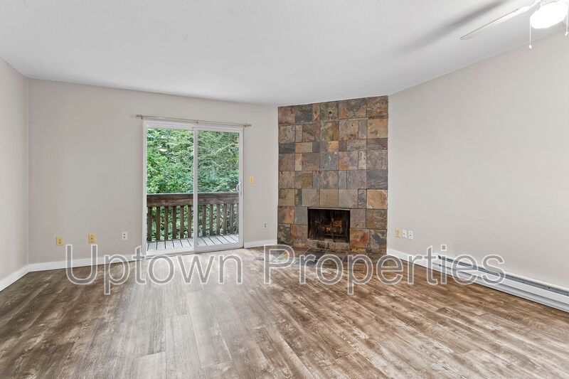 Vista Hills Creekside End Unit 2 Bed/1.5 Bath Townhome + W/D Included + Wood Flooring + Private Deck + Pets Welcome!! property image